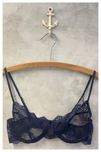 Load image into Gallery viewer, So Fine Lace Underwire Bra