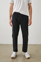 Load image into Gallery viewer, The Julian Pant