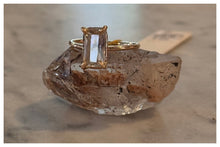 Load image into Gallery viewer, Sunstone Crystal Ring
