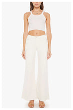 Load image into Gallery viewer, The Twister Skimp
