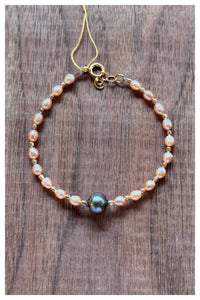 Freshwater Pearl + Tahitian Pearl Bracelet