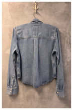 Load image into Gallery viewer, The Noa Shirt
