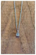 Load image into Gallery viewer, Diamond Necklace 14k
