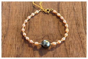 Freshwater Pearl + Tahitian Pearl Bracelet
