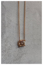 Load image into Gallery viewer, Sunstone Crystal Necklace
