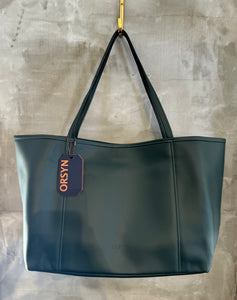 The Oversized Tote