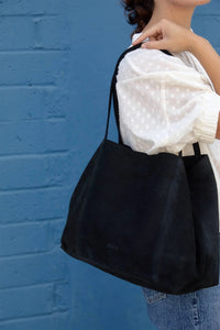 The Oversized Tote