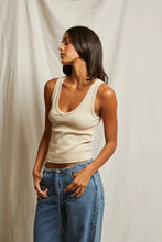 Load image into Gallery viewer, The Maria Tank
